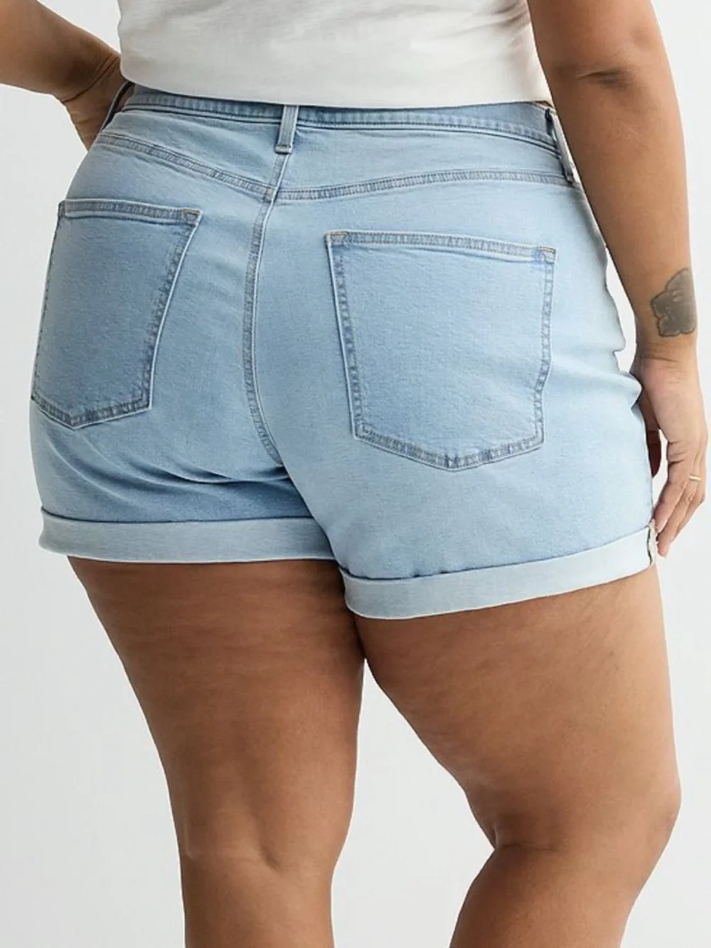 Sonoma curvy Light wash Denim Roll-Cuff Shorts - Picture 3 of 6